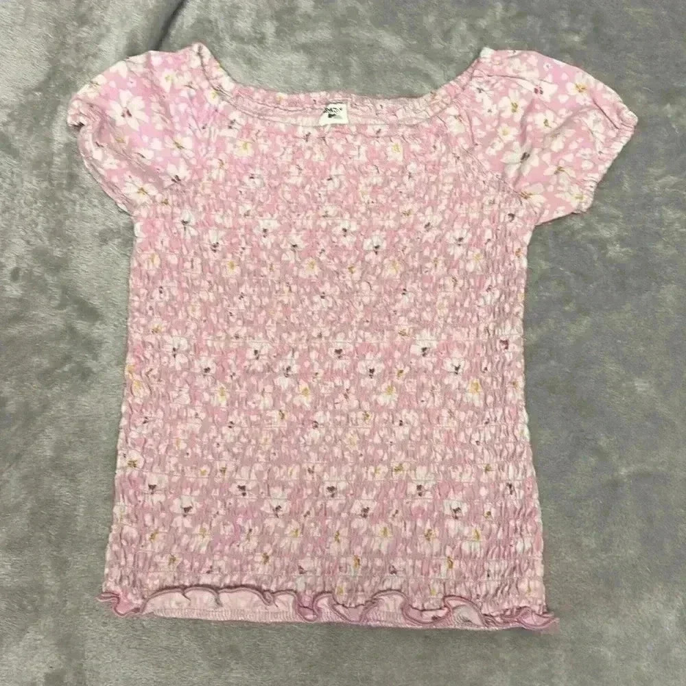 ⭐️ OshKosh  B'gosh - LIKE NEW - short sleeve pink/floral elastic top. Size 8